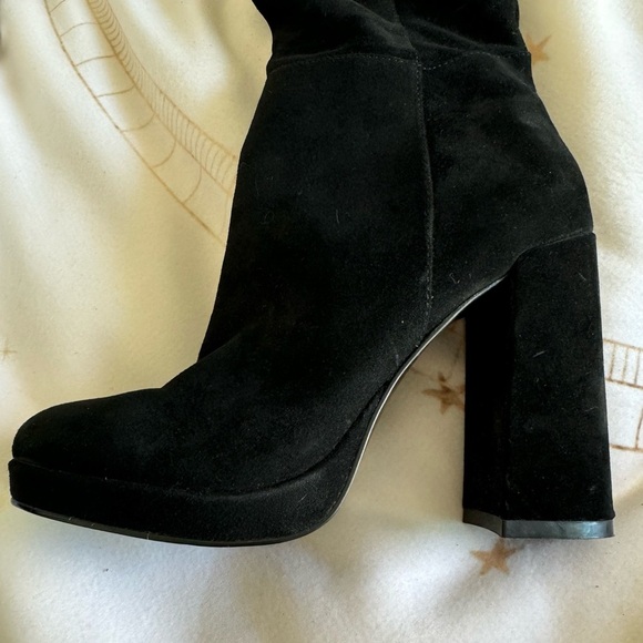 Steve Madden Y2K Marcello Black Suede Office Siren with Chunky Block Heel Size 6 - Picture 7 of 9